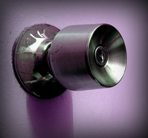 Turn the knob.